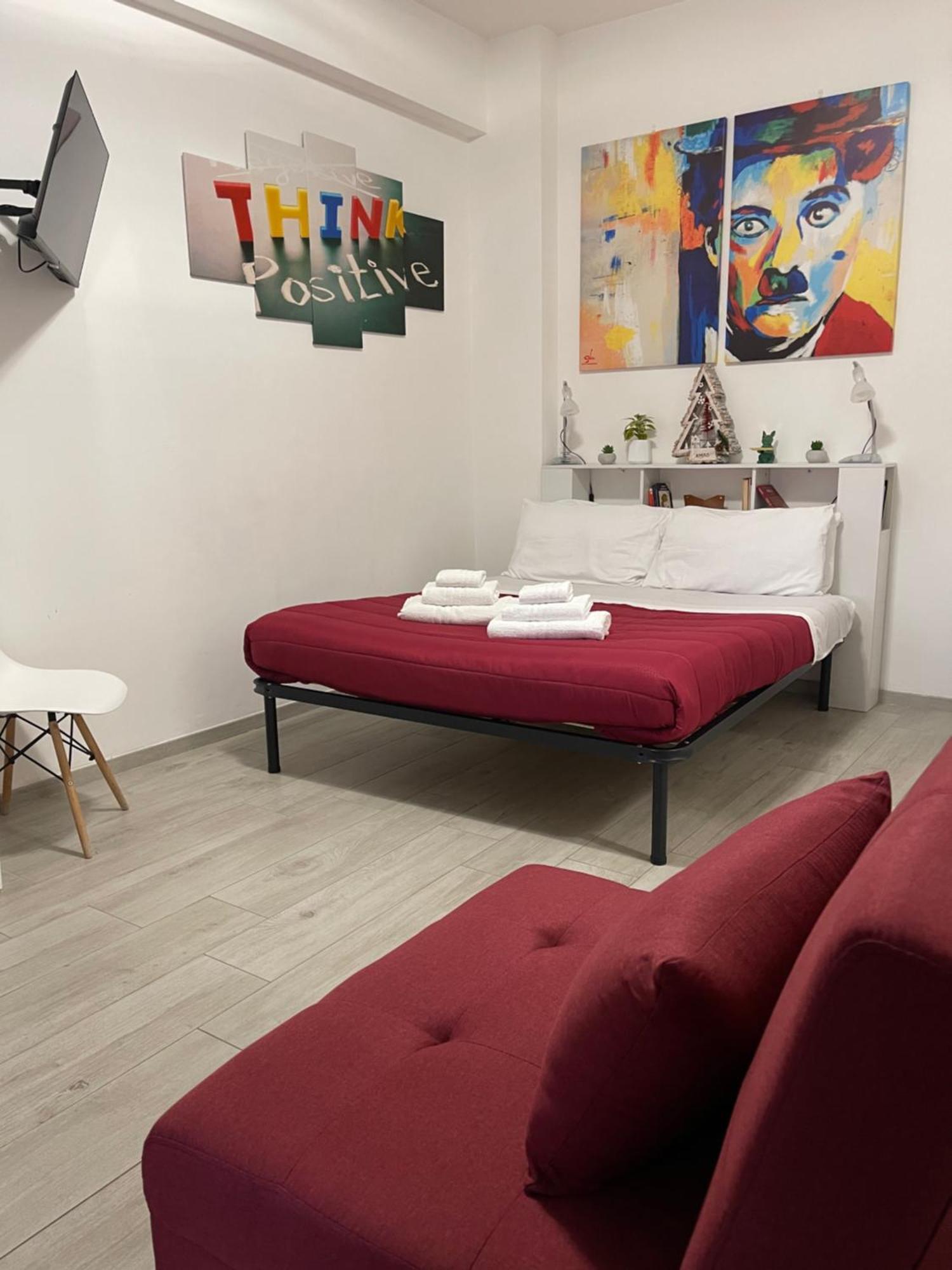 Smart Home - Trilocale Con Parcheggio Privato Rome Exterior photo